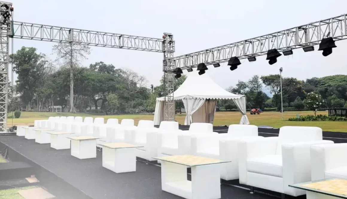 SEWA SOFA ANCOL DAN KOTA TUA