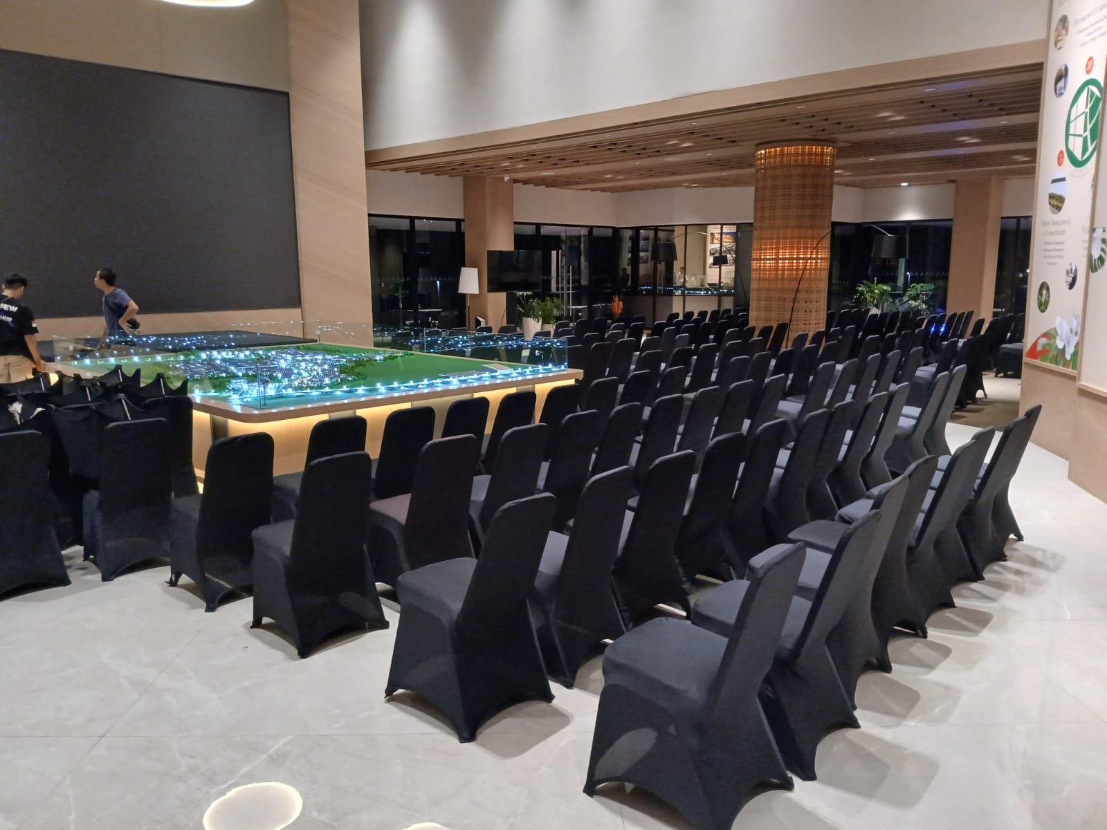 Sewa Kursi Sekitar di Novotel Bogor Golf Resort & Convention Center Bogor Jaminan Kualitas 2025