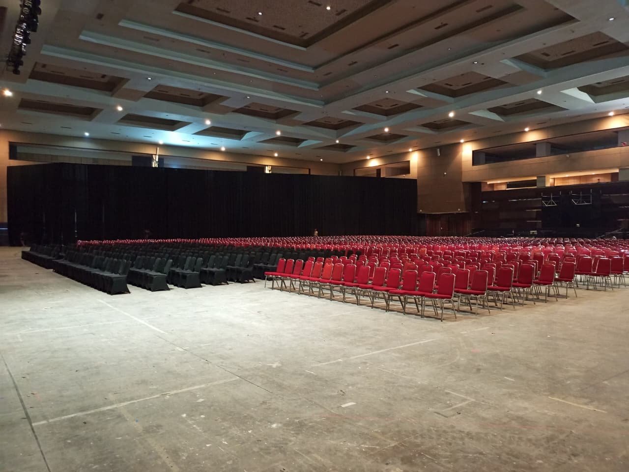 Sewa Kursi Sekitar di XWORK Tangerang Jaminan Kualitas 2025