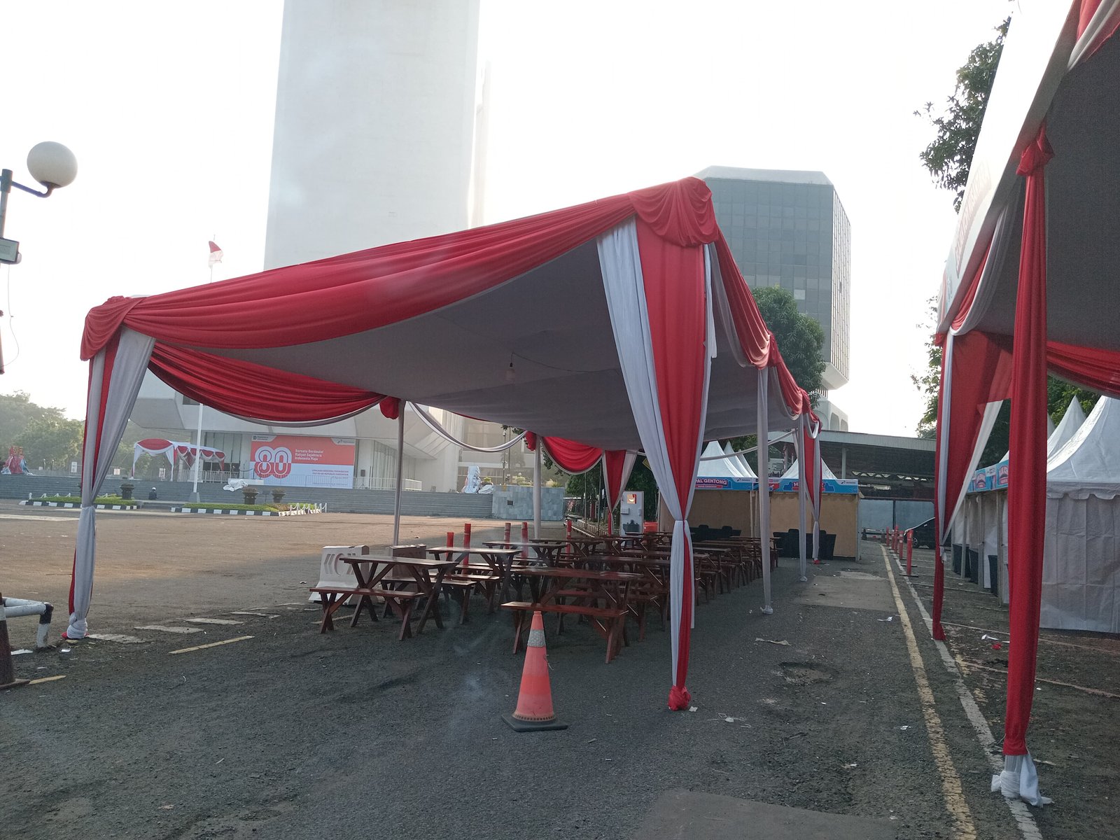 Sewa Tenda Sekitar di Edelweiss Ballroom, Amanuba Hotel & Resort Rancamaya Bogor Jaminan Kualitas 2025