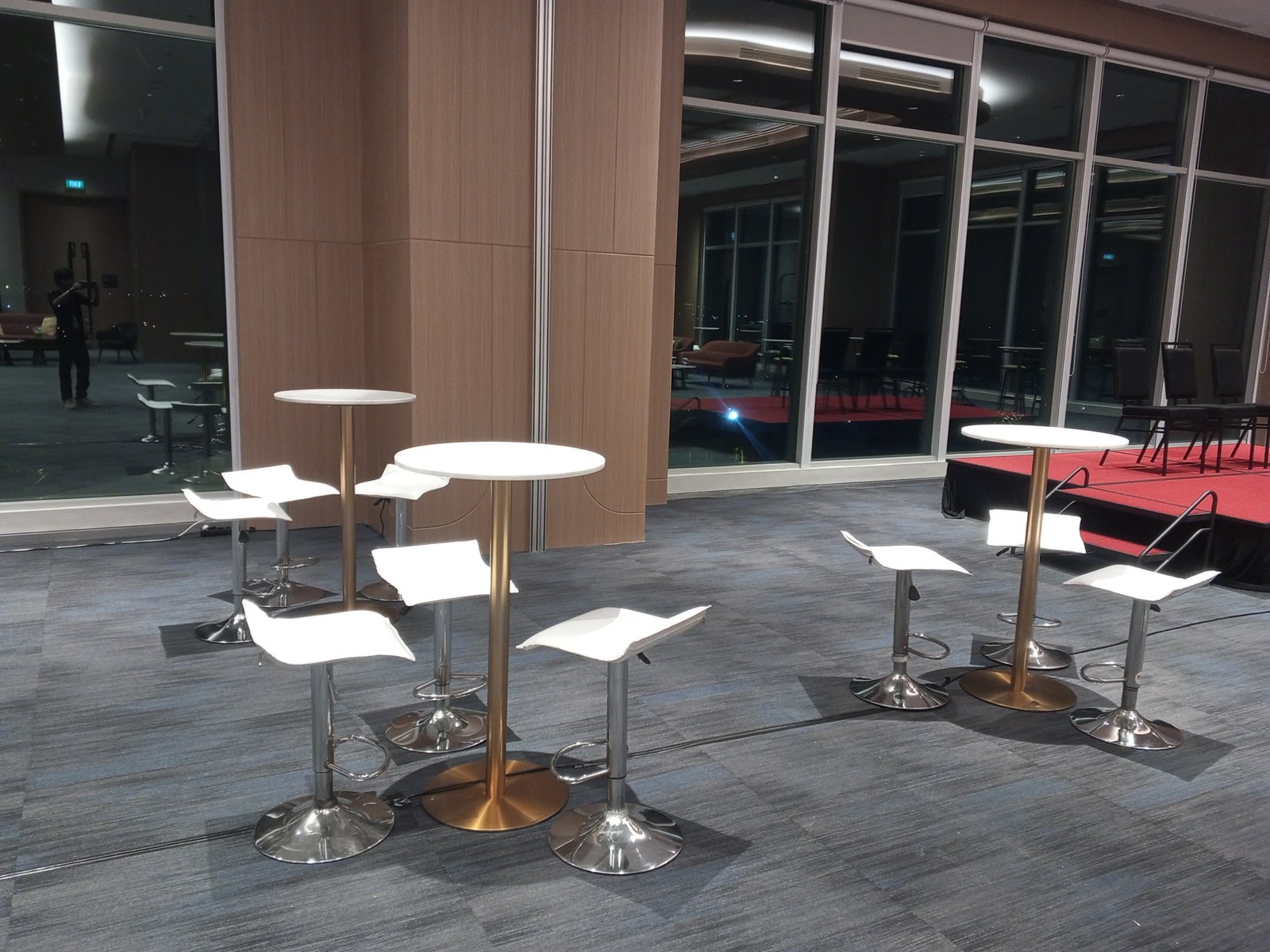 Sewa Barstool & Kursi Soundrenaline – BSD / GBK | Sewa Sofa by Gaharu Production