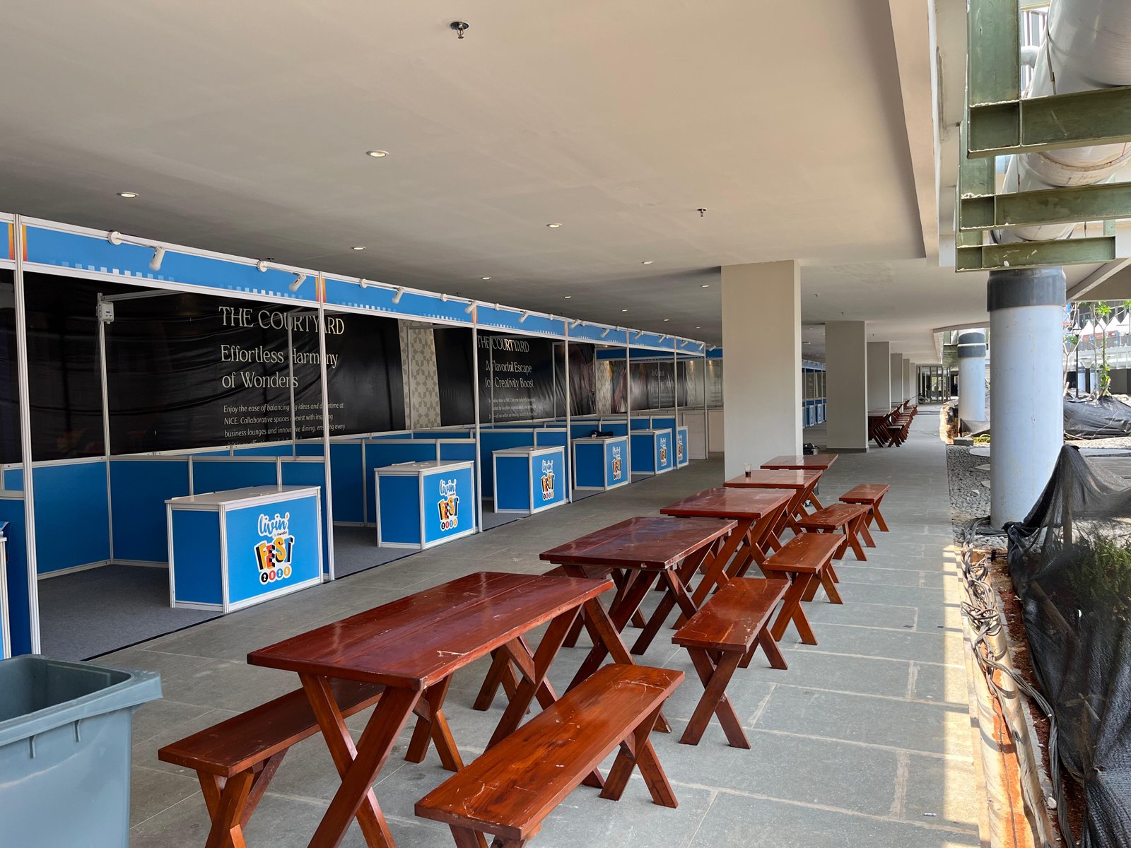 Sewa Kursi & Meja Taman Set Universitas Negeri Jakarta (UNJ) – Rawamangun by Sewa Sofa