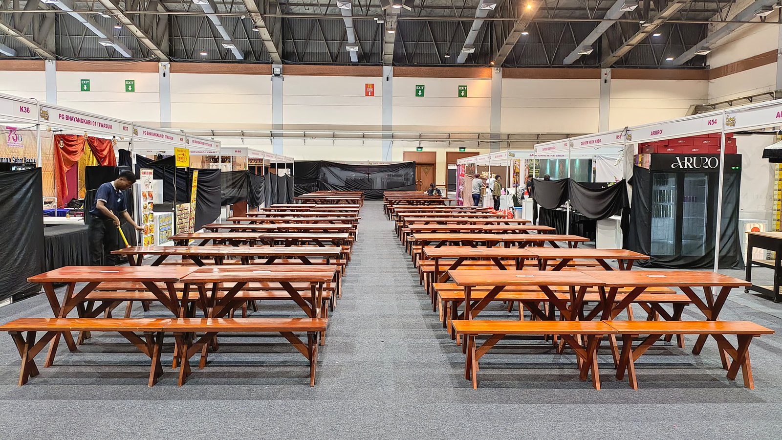 Sewa Kursi & Meja Taman Set Klapanunggal Bogor by Sewa Sofa