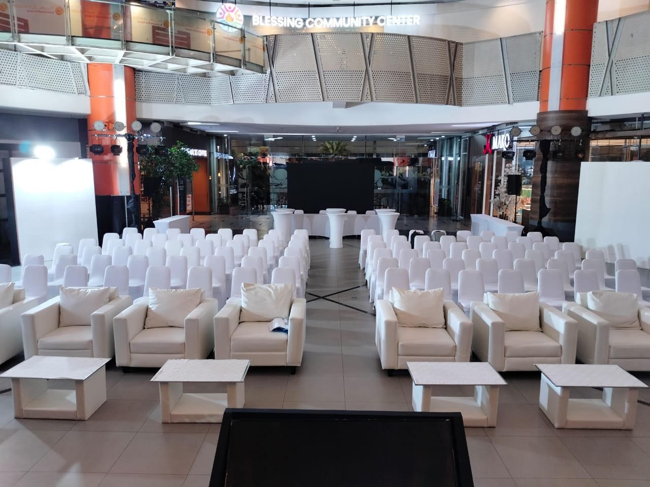 Sewa Sofa di Universitas Trisakti Auditorium Jakarta Barat