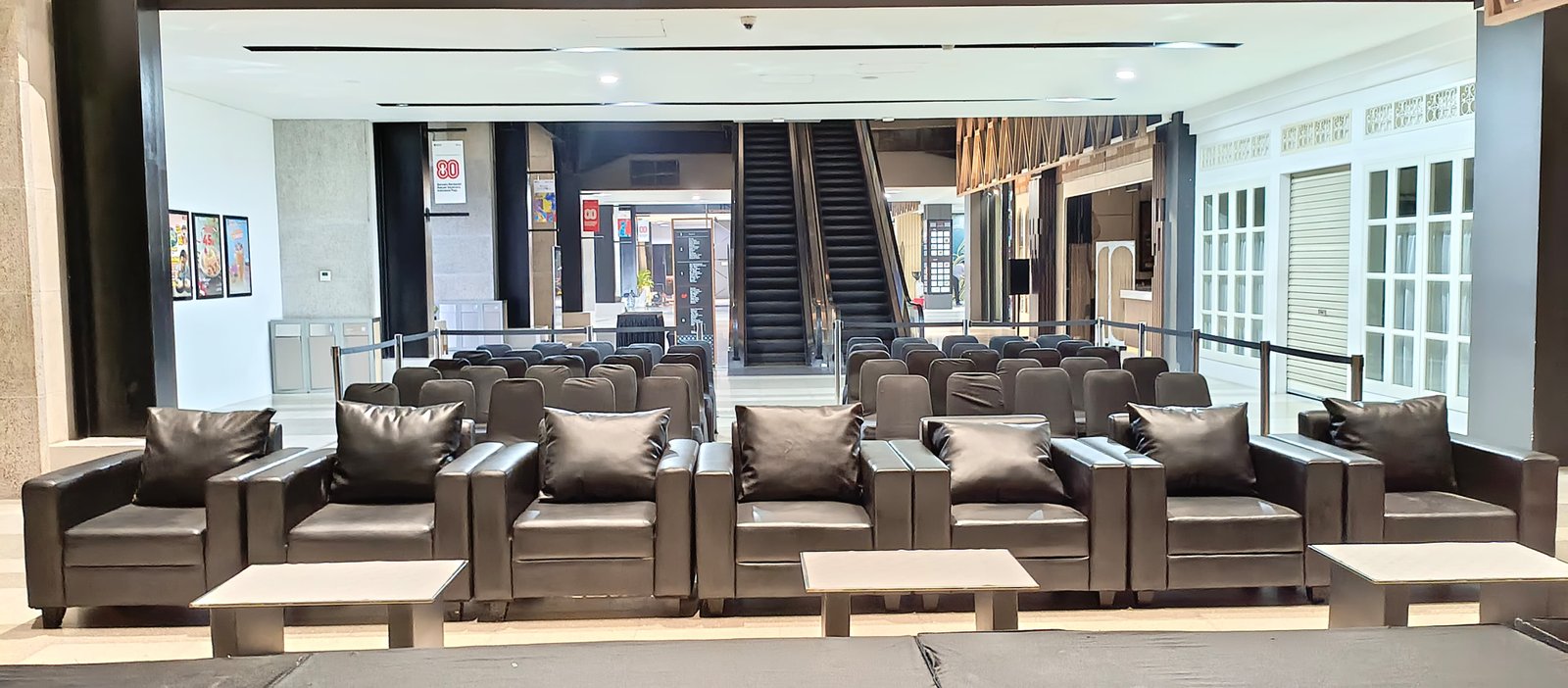 Sewa Sofa di Tangcity Mall Convention Hall Tangerang